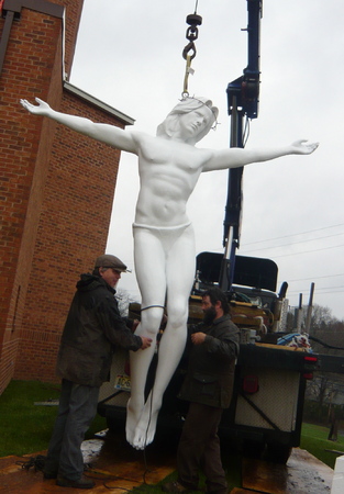 Installing the 4 meter Jesus